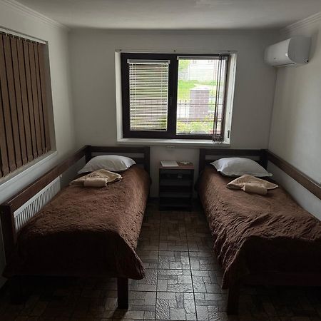 Aparthotel Family Люкс Kamjanez-Podilskyj Exterior foto