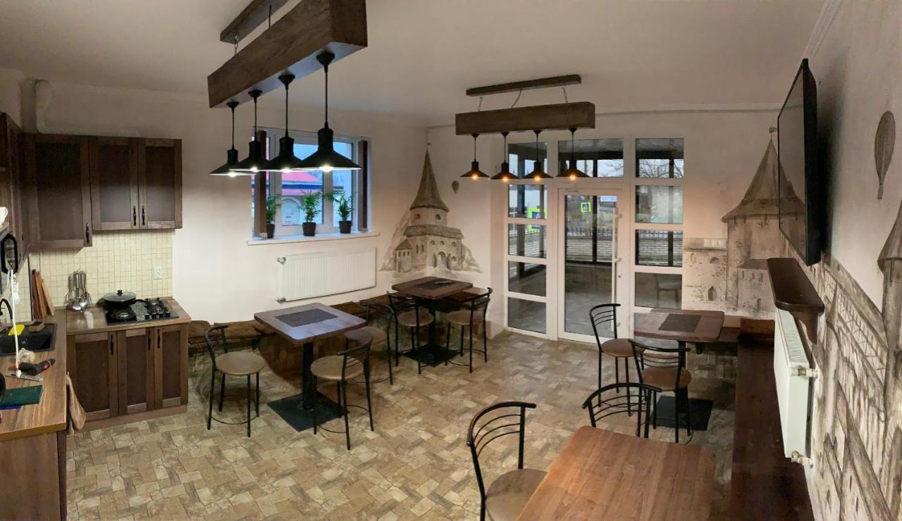 Aparthotel Family Люкс Kamjanez-Podilskyj Exterior foto